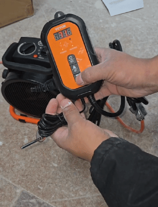 Why 30,000+ Homeowners Ditched Their Space Heaters for This Portable 'Heat Blaster' That Actually Works